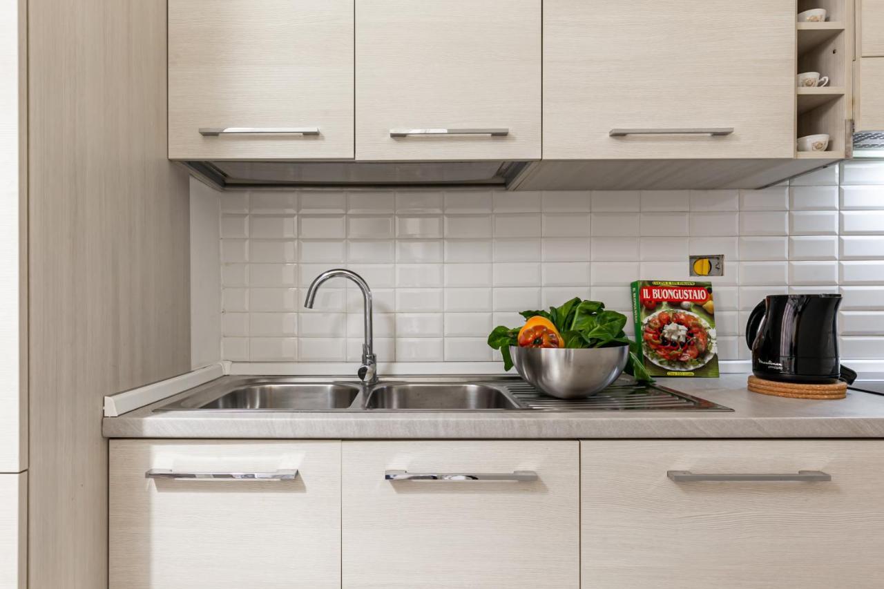 Lungarno Elegant Apartment With Panoramic Balcony ピサ エクステリア 写真