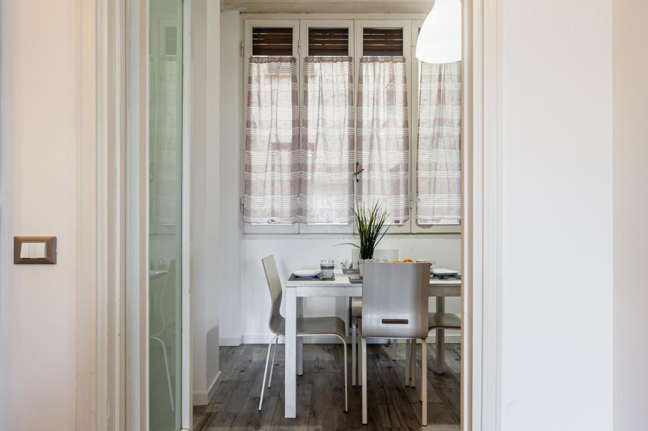 Lungarno Elegant Apartment With Panoramic Balcony ピサ エクステリア 写真